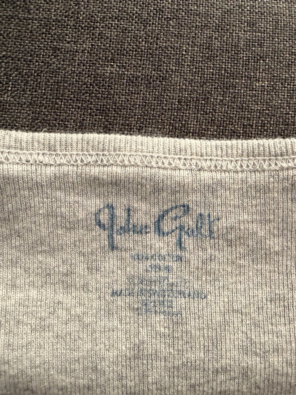 Brandy Melville Cropped Gray and Red 44’ Shirt - Picture 3 of 3